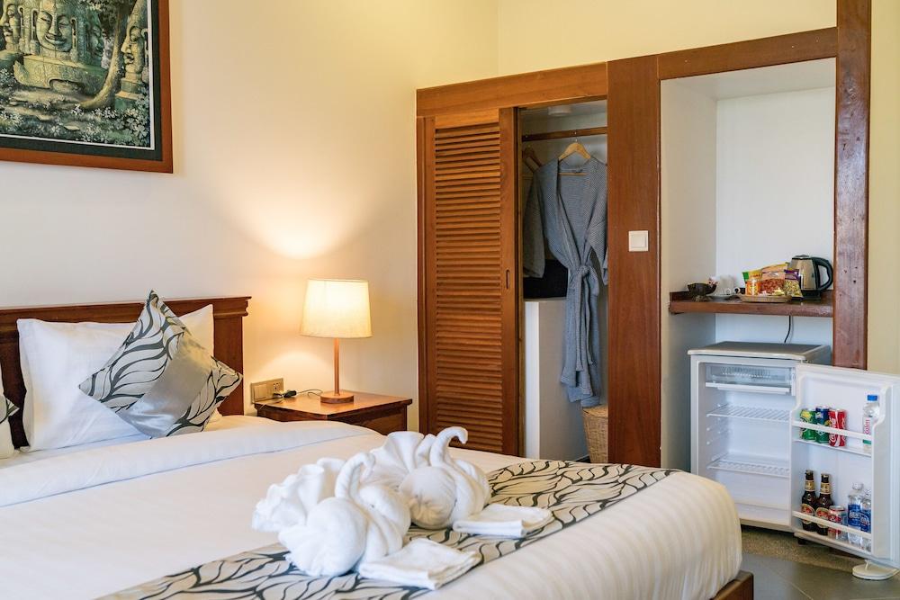 สวาท อังกอร์ บูทิก โฮเต็ล Hotel เสียมราฐ ภายนอก รูปภาพ