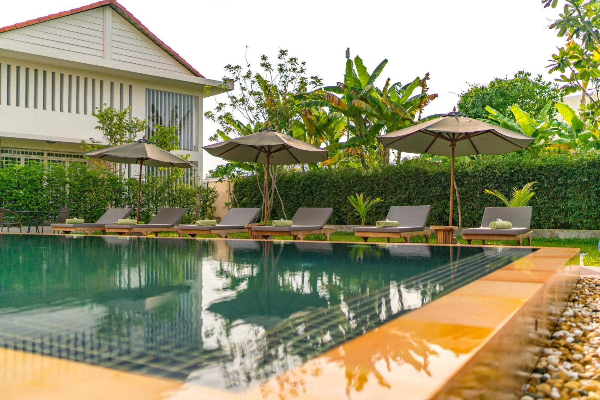 สวาท อังกอร์ บูทิก โฮเต็ล Hotel เสียมราฐ ภายนอก รูปภาพ
